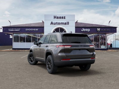 2026 Jeep Grand Cherokee GRAND CHEROKEE LAREDO ALTITUDE 4X4