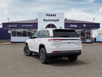2027 Jeep Grand Cherokee GRAND CHEROKEE LAREDO ALTITUDE 4X4