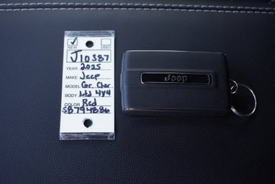 2025 Jeep Grand Cherokee GRAND CHEROKEE LIMITED 4X4