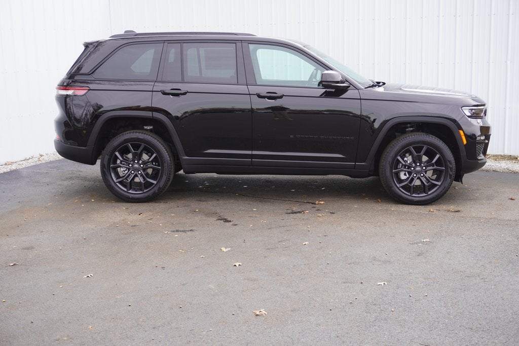 2025 Jeep Grand Cherokee GRAND CHEROKEE LIMITED 4X4
