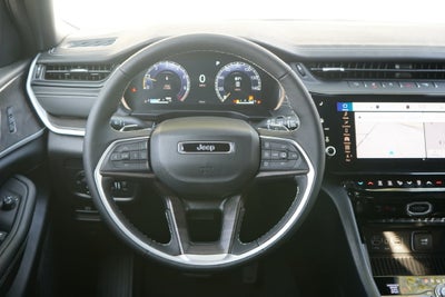 2027 Jeep Grand Cherokee GRAND CHEROKEE LIMITED 4X4