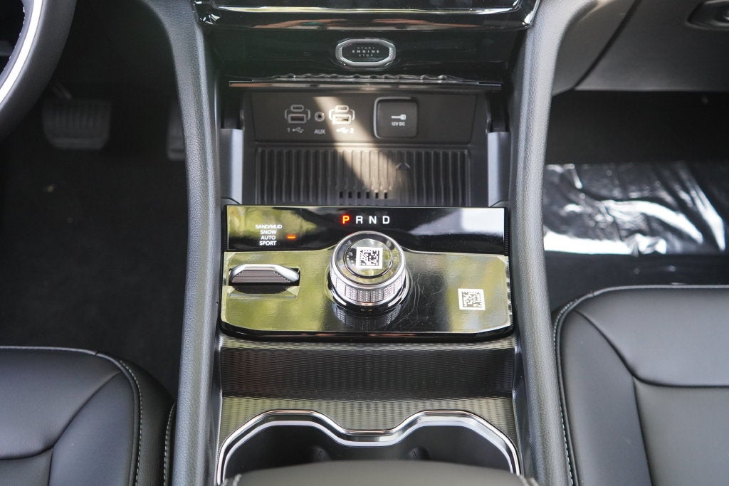 2027 Jeep Grand Cherokee GRAND CHEROKEE LIMITED 4X4