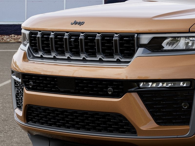 2027 Jeep Grand Cherokee GRAND CHEROKEE SUMMIT 4X4