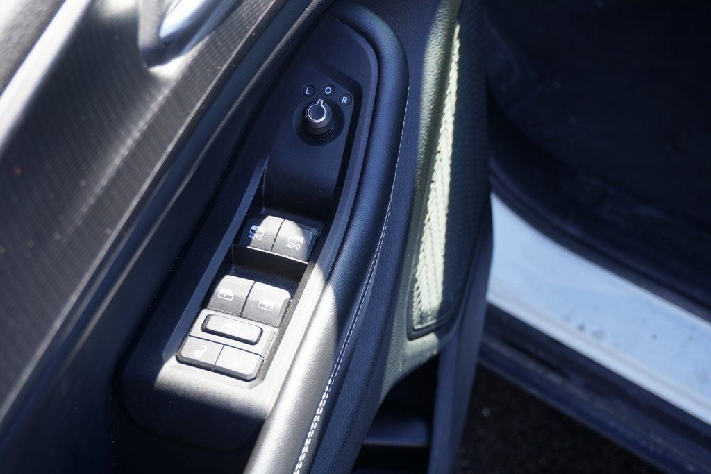 2023 Jeep Grand Cherokee L Laredo 4x4