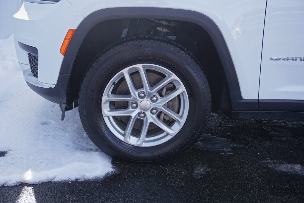 2023 Jeep Grand Cherokee L Laredo 4x4