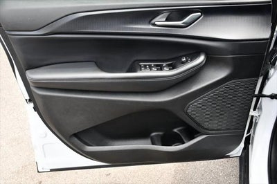 2023 Jeep Grand Cherokee L Laredo 4x4