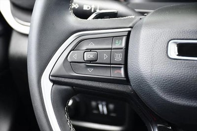 2023 Jeep Grand Cherokee L Laredo 4x4