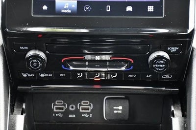 2023 Jeep Grand Cherokee L Laredo 4x4