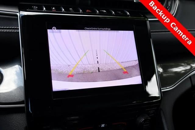 2023 Jeep Grand Cherokee L Laredo 4x4