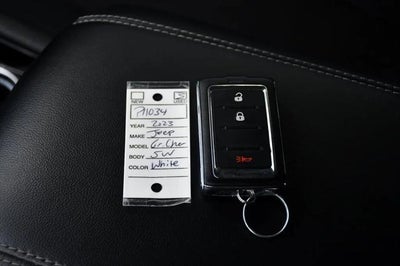 2023 Jeep Grand Cherokee L Laredo 4x4