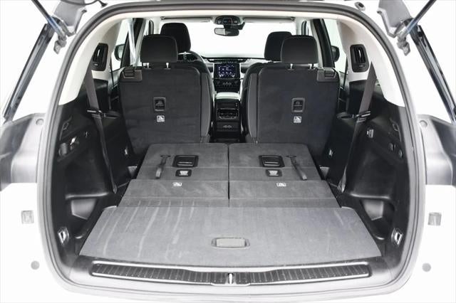 2023 Jeep Grand Cherokee L Laredo 4x4