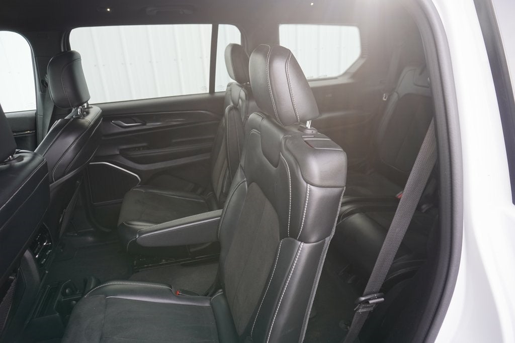 2021 Jeep Grand Cherokee L Altitude 4x4