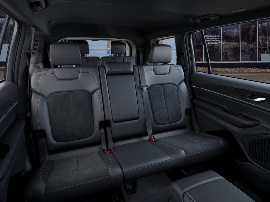 2026 Jeep Grand Cherokee GRAND CHEROKEE L LAREDO ALTITUDE 4X4