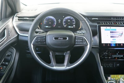 2025 Jeep Grand Cherokee L Limited 4x4