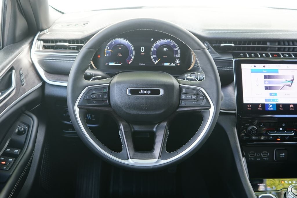 2025 Jeep Grand Cherokee L Limited 4x4