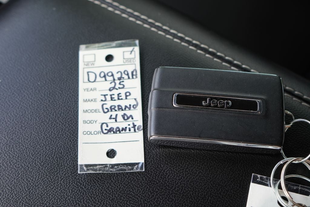 2025 Jeep Grand Cherokee L Limited 4x4