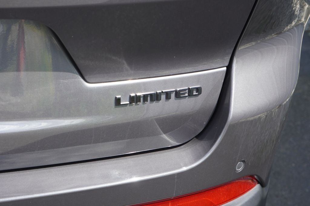 2025 Jeep Grand Cherokee L Limited 4x4