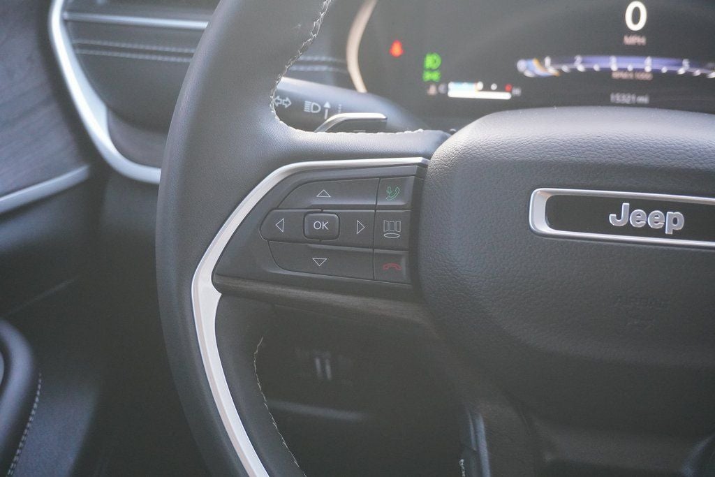 2023 Jeep Grand Cherokee L Limited 4x4