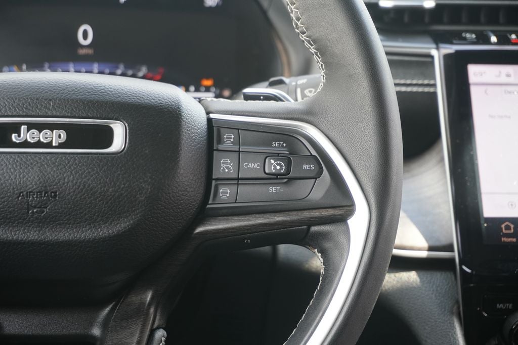 2023 Jeep Grand Cherokee L Limited 4x4