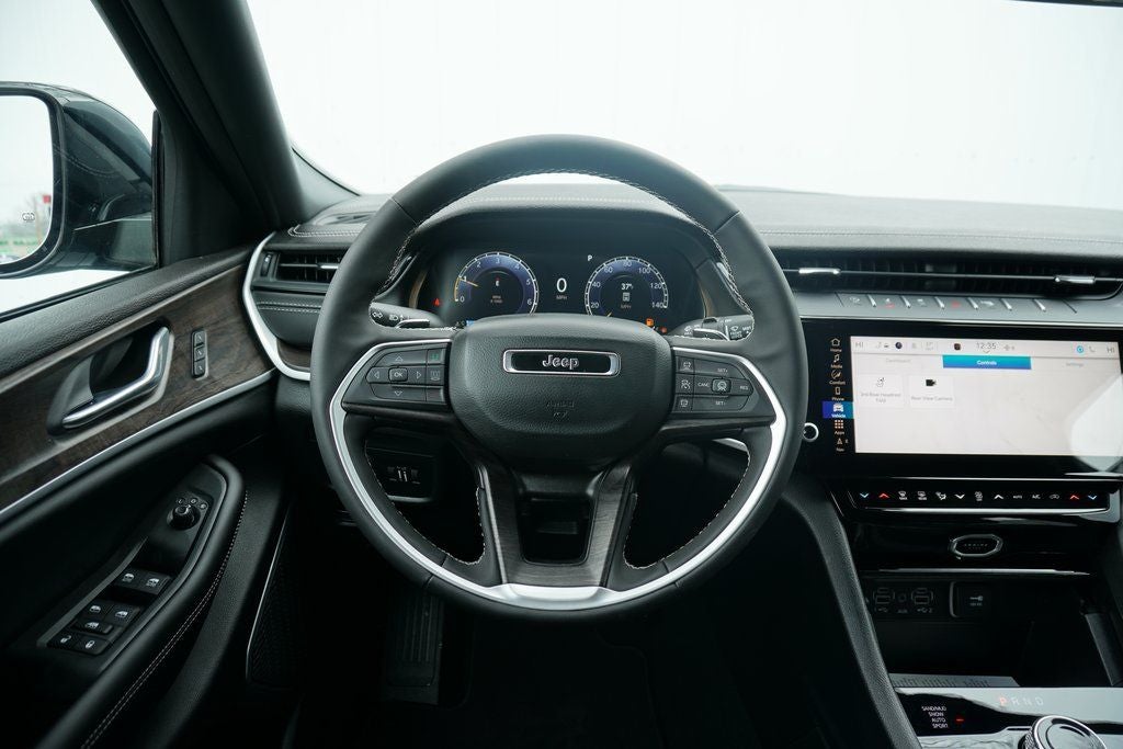 2026 Jeep Grand Cherokee GRAND CHEROKEE L LIMITED 4X4