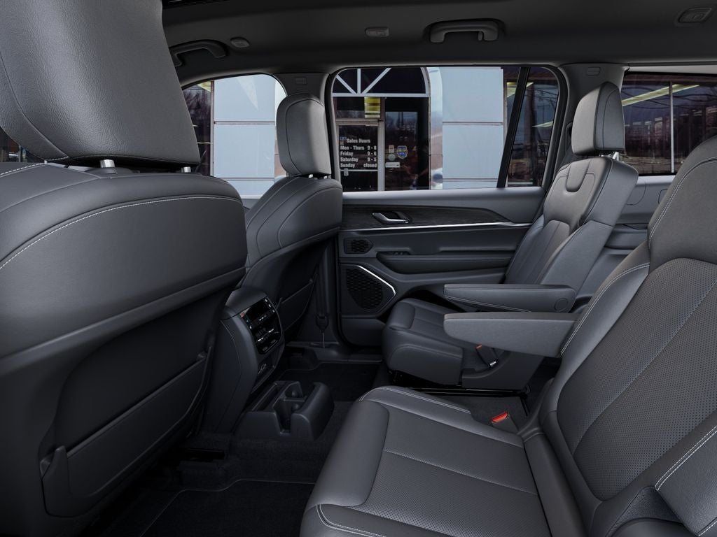 2026 Jeep Grand Cherokee GRAND CHEROKEE L LIMITED RESERVE 4X4