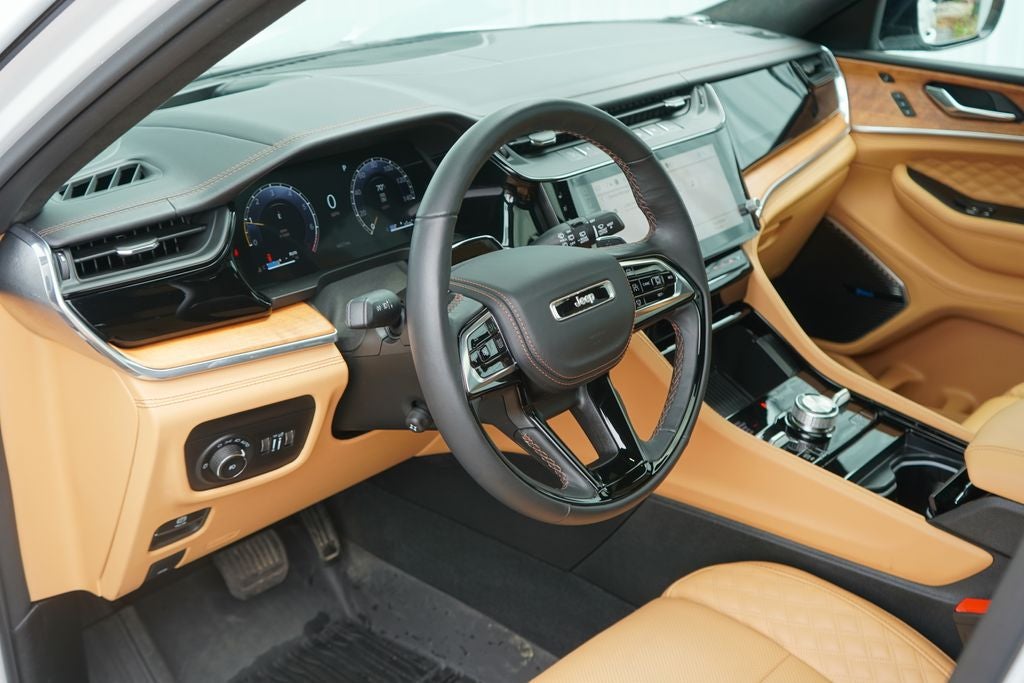 2026 Jeep Grand Cherokee L Summit 4x4