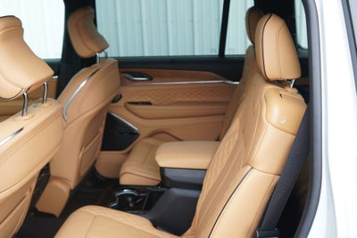 2026 Jeep Grand Cherokee L Summit 4x4