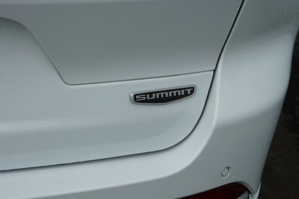2026 Jeep Grand Cherokee L Summit 4x4