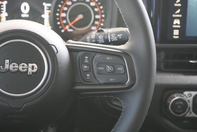 2025 Jeep Wrangler 4-Door Willys 4x4