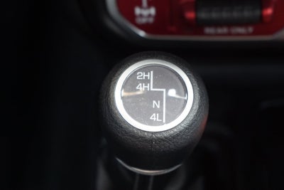 2025 Jeep Wrangler 4-Door Willys 4x4