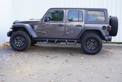 2025 Jeep Wrangler 4-Door Willys 4x4