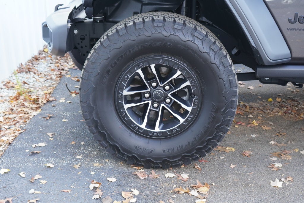 2025 Jeep Wrangler 4-Door Willys 4x4