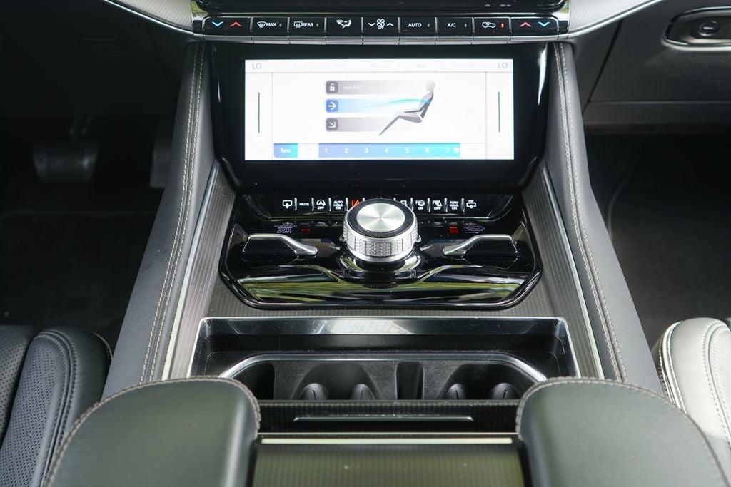2025 Jeep Grand Wagoneer L Obsidian 4x4