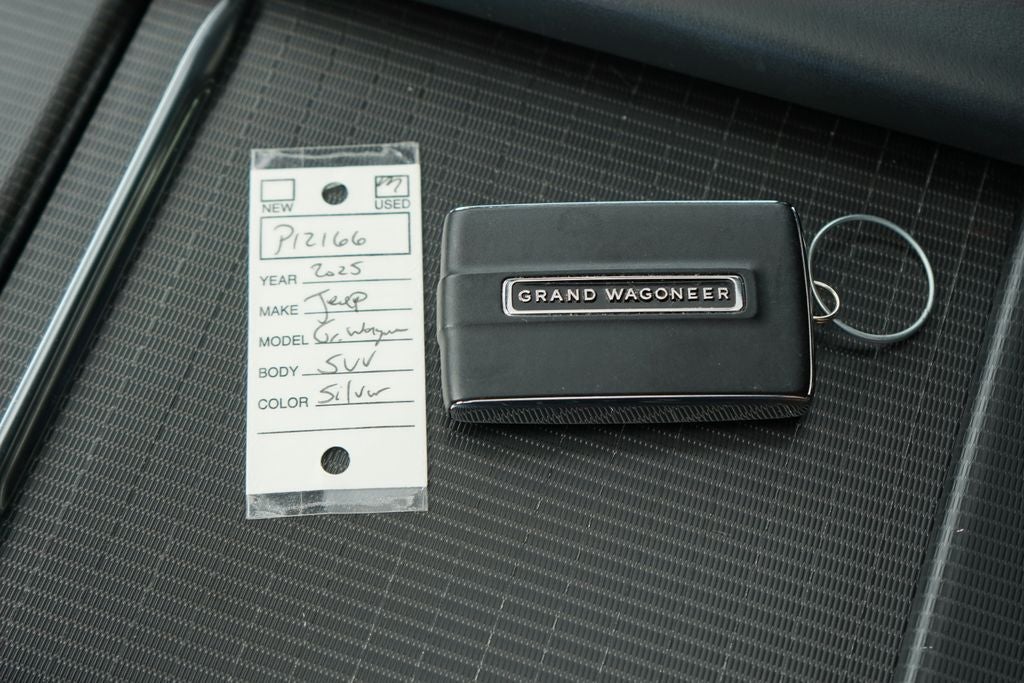 2025 Jeep Grand Wagoneer L Obsidian 4x4
