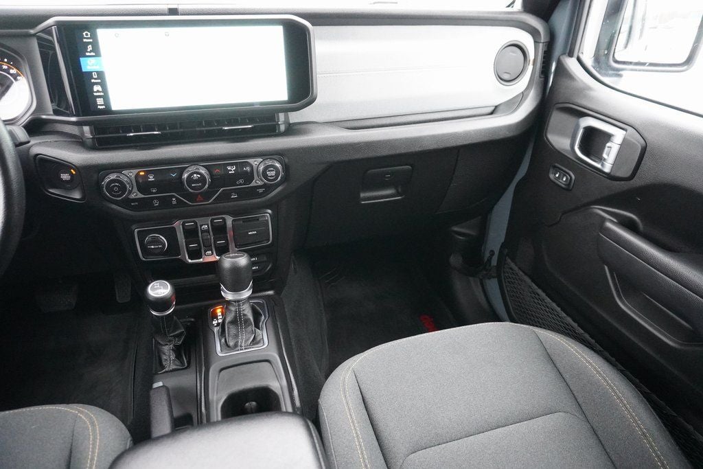 2024 Jeep Gladiator Nighthawk