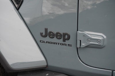 2024 Jeep Gladiator Nighthawk