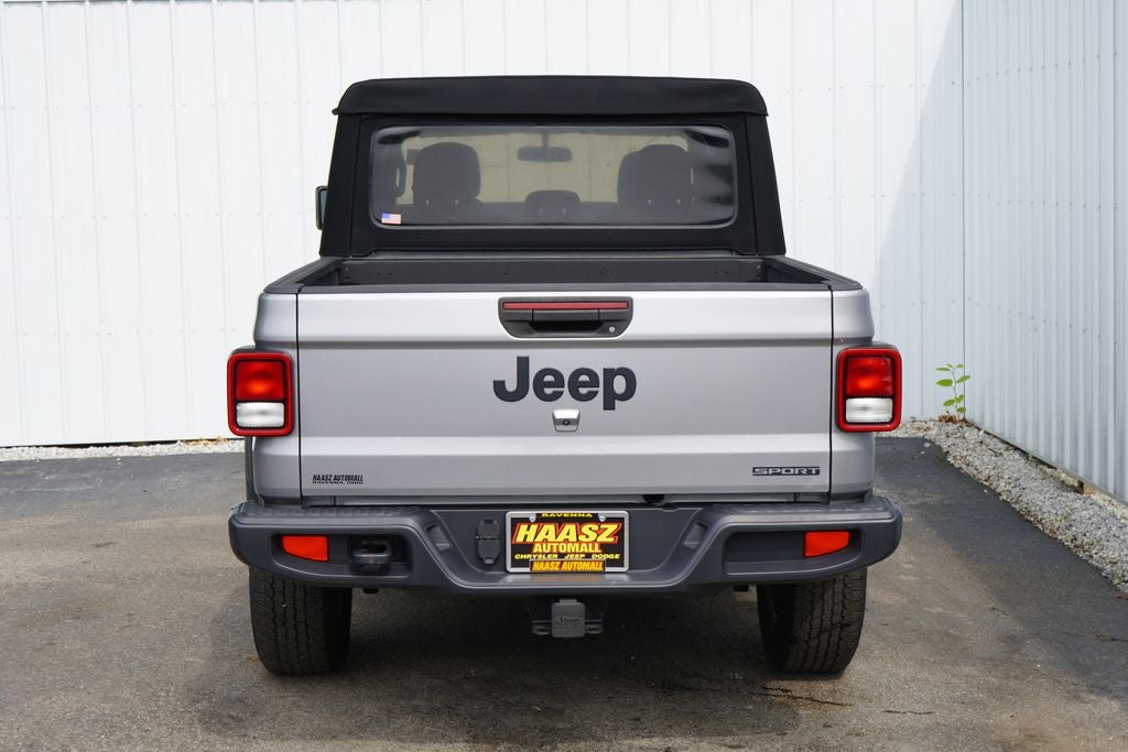 2020 Jeep Gladiator Sport