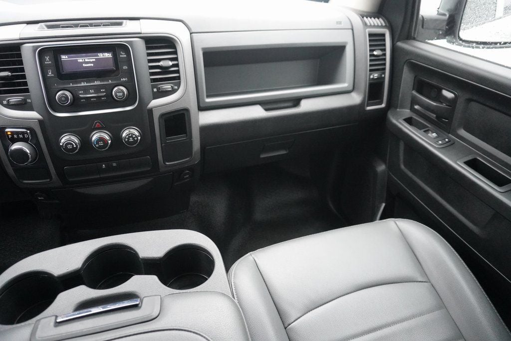 2019 RAM 1500 Classic Tradesman Quad Cab 4x2 6'4' Box