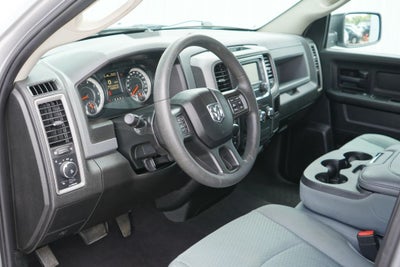 2019 RAM 1500 Classic Express Quad Cab 4x4 6'4' Box