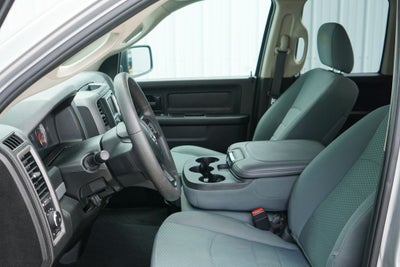 2019 RAM 1500 Classic Express Quad Cab 4x4 6'4' Box