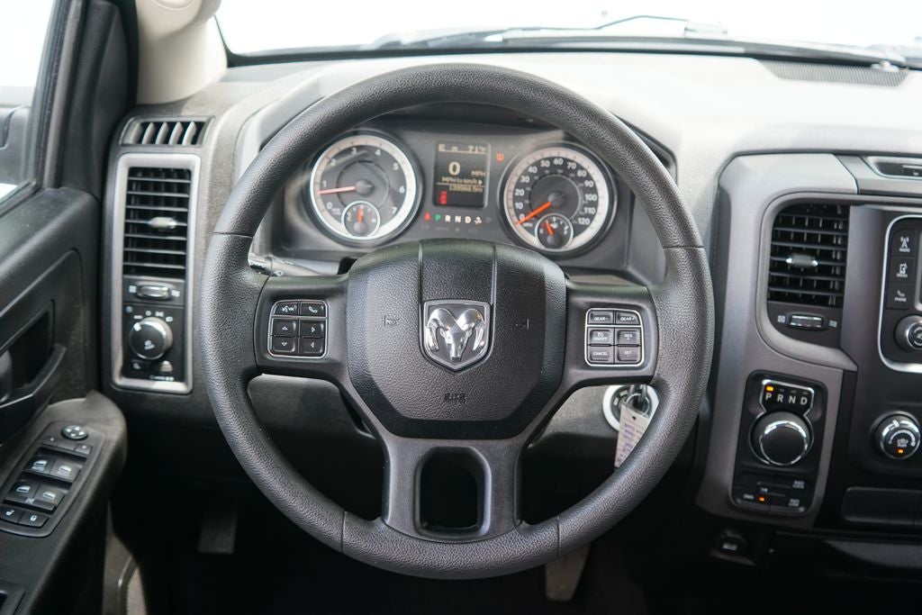 2019 RAM 1500 Classic Express Quad Cab 4x4 6'4' Box