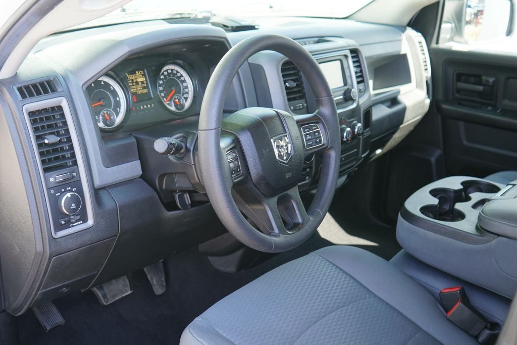 2018 RAM 1500 Express Quad Cab 4x4 6'4' Box