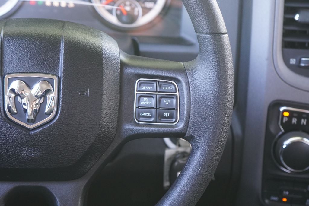 2018 RAM 1500 Express Quad Cab 4x4 6'4' Box