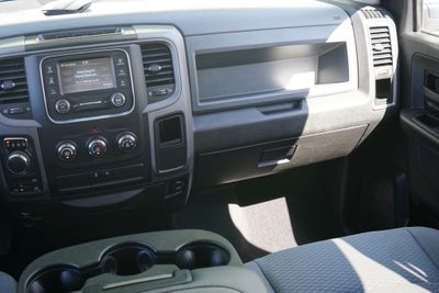 2018 RAM 1500 Express Quad Cab 4x4 6'4' Box
