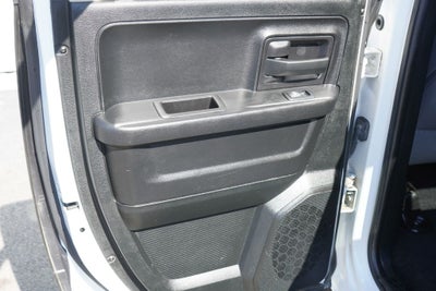 2018 RAM 1500 Express Quad Cab 4x4 6'4' Box