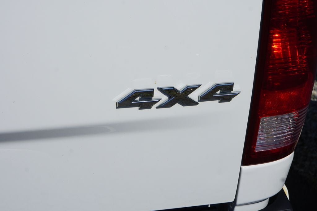 2018 RAM 1500 Express Quad Cab 4x4 6'4' Box