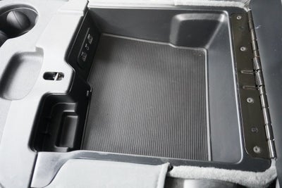 2018 RAM 1500 Express Quad Cab 4x4 6'4' Box