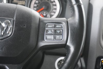 2018 RAM 1500 Express Quad Cab 4x4 6'4' Box