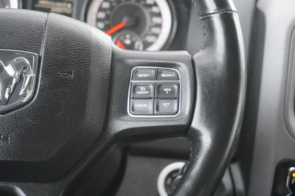 2018 RAM 1500 Express Quad Cab 4x4 6'4' Box