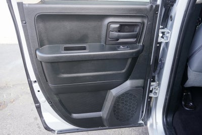 2018 RAM 1500 Express Quad Cab 4x4 6'4' Box